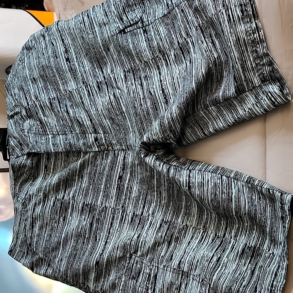 Blue Gear Brand, sz.34, NWOT
